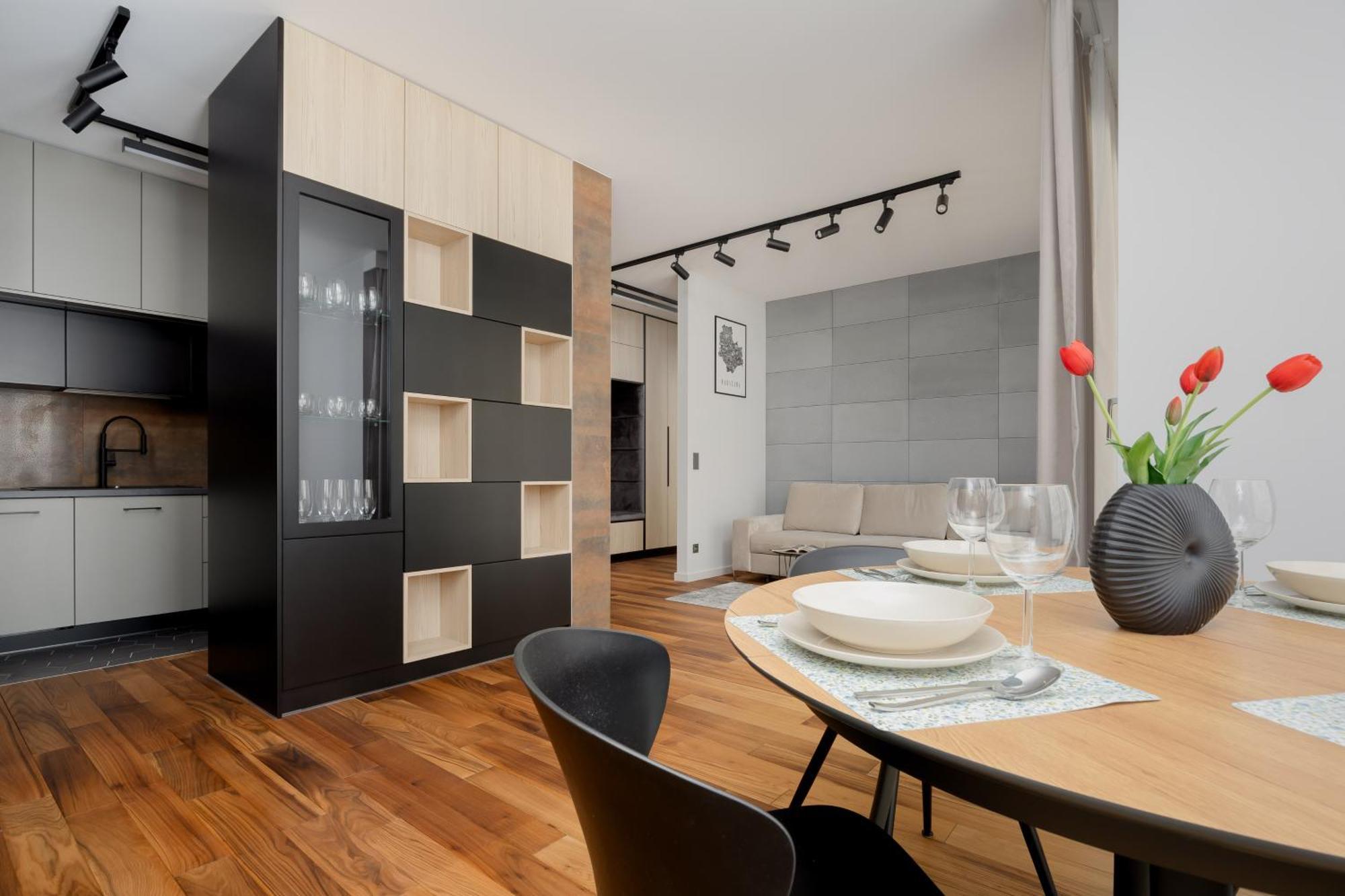 Butas Cozy With Parking In The 19th District By Renters Warsaw